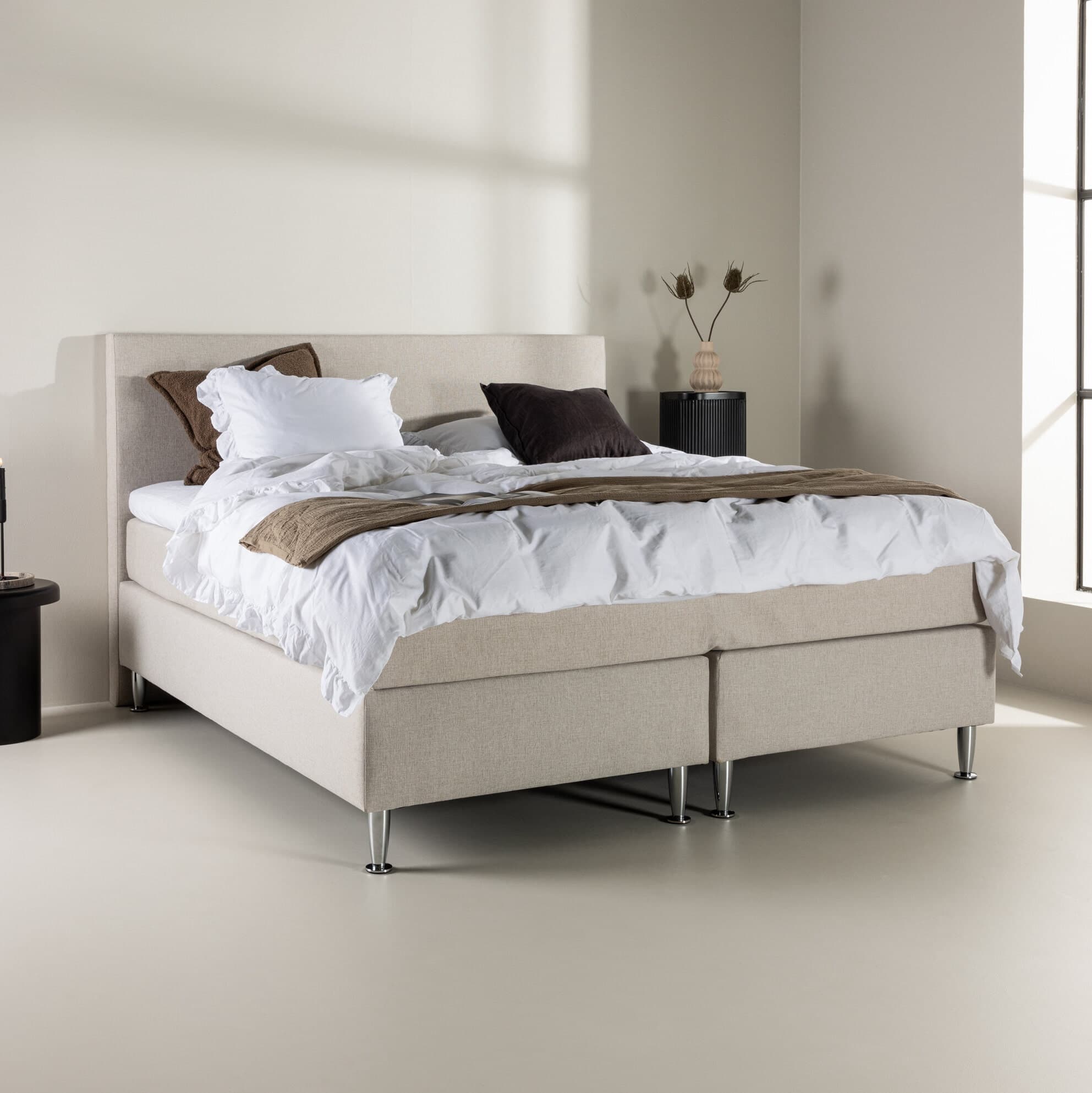 Nohr Bed 'Jacquise' 180 x 200cm, kleur Beige