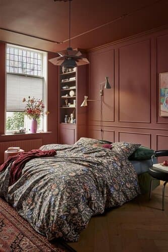 At Home by Beddinghouse At Home by Beddinghouse Batik Dekbedovertrek Dark Blue 200 x 200/220 cm