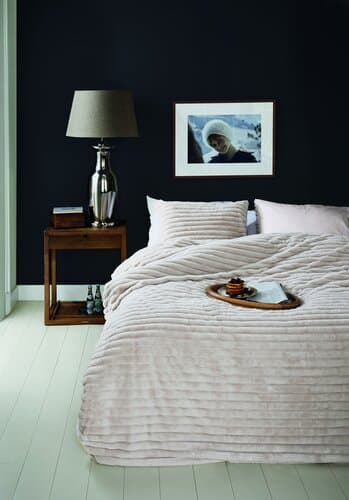 Rivièra Maison Rivièra Maison Dekbedovertrek Furry Stripes Gebroken wit 200x200/220 cm