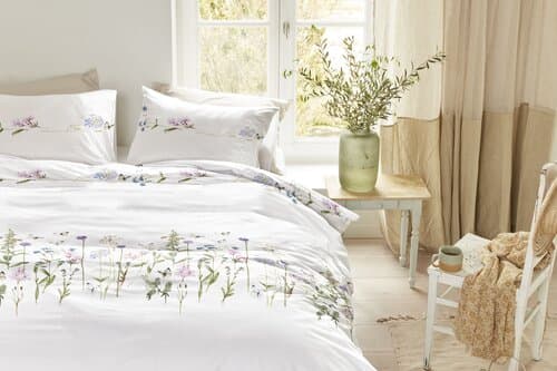 Marjolein Bastin Marjolein Bastin Dekbedovertrek Soft Bloom Multi 240x200/220 cm