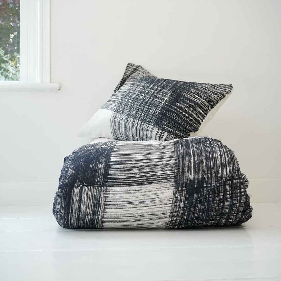 Auping Morning Haze black dekbedovertrek