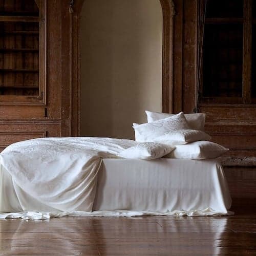 Christian Fischbacher Silk paisley dekbedovertrek