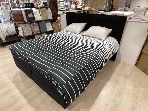 Bedderie Bjusterbaarlik boxspring 180x210 compleet SHOWMODEL