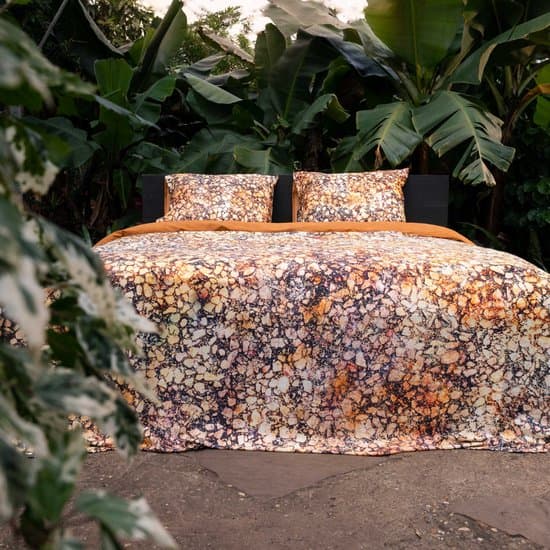 Kayori Tae Dekbedovertrek Egyptisch Satijn - 200x200-220 + 2 slopen - Tweepersoons 100% Egyptisch Katoensatijn - Multi