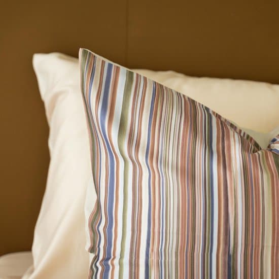 Kayori Rusu Dekbedovertrek Katoensatijn - 200x200-220 + 2 slopen - Tweepersoons - Zacht, Ademend & Vochtregulerend - Multi