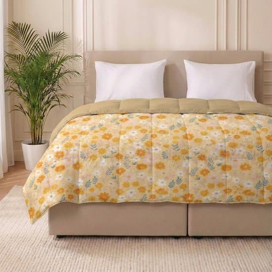 Dekbed-Discounter - Fresh and Co Dekbed Zonder Overtrek 140 x 200 cm - Wasbaar dekbed - Wasbaar op 40 graden - All season dekbed - Orange Flower Field