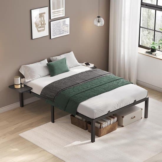 Metalen bedframe 140 x 200 cm – Tweepersoons Queen Size Bed met 2 Opbergplanken en Ruime Onderbed Opbergruimte – Stevig Stalen Bed, Industrieel Design Zwart, Eenvoudige Montage