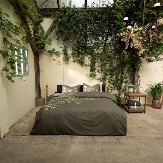 Kayori Habo Dekbedovertrek Katoenperkal - 200x200-220 + 2 slopen - Tweepersoons - Egyptisch Perkal 300TC - Donkergroen