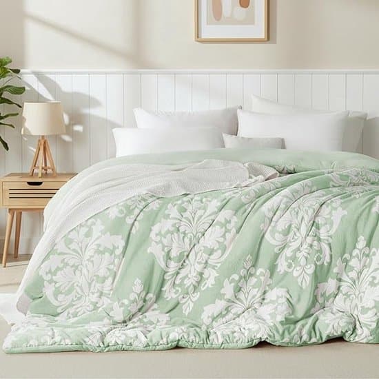 Dekbed zonder hoes - Luxueus en zacht voor alle seizoenen - 200x200 cm - Saliegroen