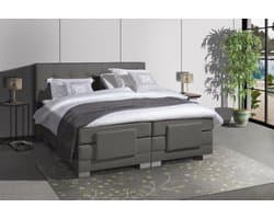 Anno 1588 Elektrische Boxspring LUXA - Pocketvering - Luxe Topper - Antraciet Lederlook - 180x200 cm - Inclusief Montage + Dekbed en Kussens
