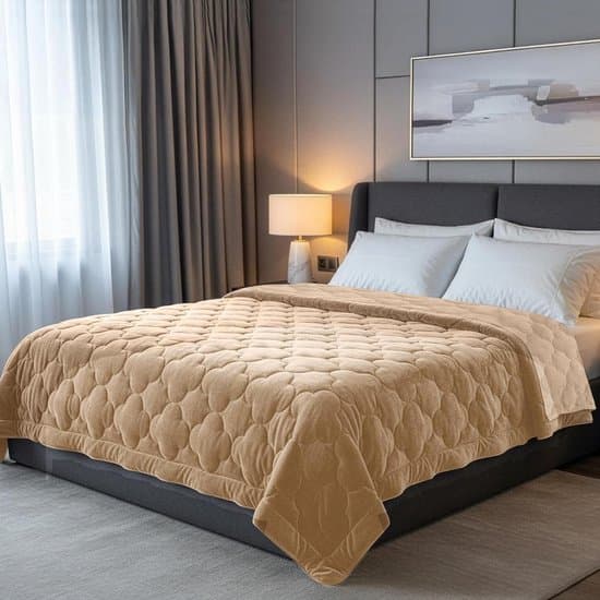 Dekbed 4 seizoenen - Dekbedovertrekloos - Alle seizoenen - Hypoallergeen - 200x220 cm - Taupe