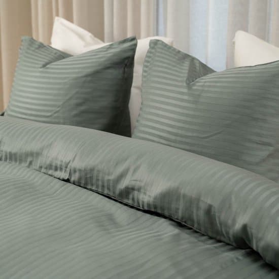 Kayori Elin Dekbedovertrek Katoensatijn - 200x200-220 + 2 slopen - Tweepersoons - Zeeblauw