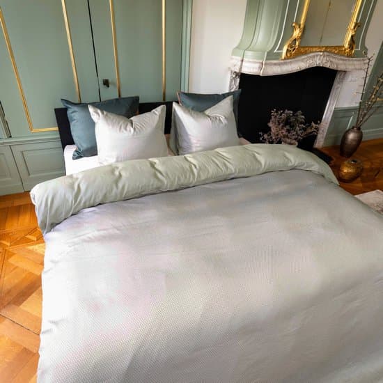 Kayori Myoko Dekbedovertrek Katoensatijn - 240x200-220 + 2 slopen - Lits-jumeaux - Zacht, Ademend & Vochtregulerend - Zand