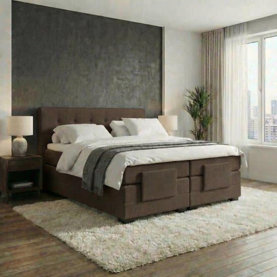 Mörgenn Elektrische Boxspring LUXA - Luxe Splittopper - Pocketvering - Bruin - 200x200 cm - Inclusief Montage + Dekbed en Kussens
