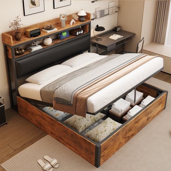 REDOM - Tweepersoonsbed met Hydraulische Opbergruimte – 180x200 cm – Met USB – Vintage Design – Metaal/Hout/Stof – Zwart