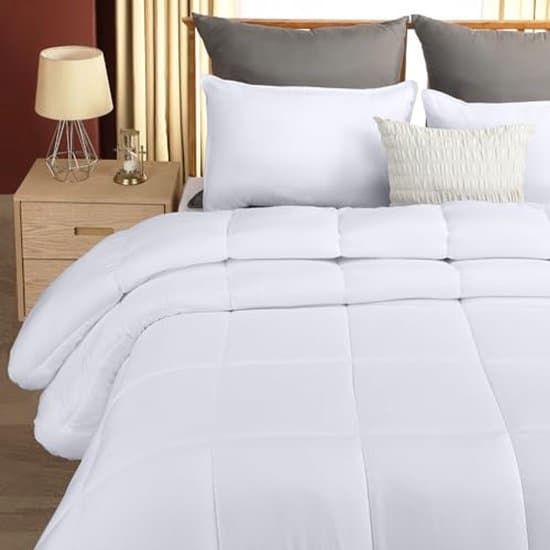 Dekbed 200x200 cm - 280 GSM Microvezel - Gestikt Donzen Alternatief