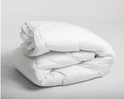 Hoogwaardige 4-Seizoen Tweepersoons Dekbed | 200x200 | Comfortabel En Zacht | Drukknopen