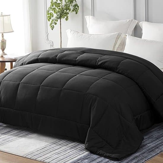 All-season dekbed 200x200 cm met microvezel tijk en doorgestikte constructie