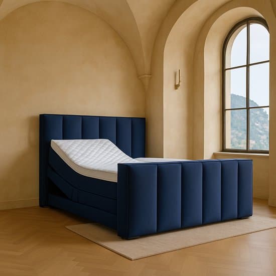 Boxspring Amalfi Elektrische verstelbaar met Luxe Pocketvering Stof 180x200 cm donkerblauw Gratis 2x Hoofdkussens