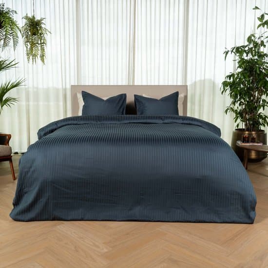 Kayori Elin Dekbedovertrek Katoensatijn - 240x200-220 cm +2 slopen - Lits-jumeaux - Denim