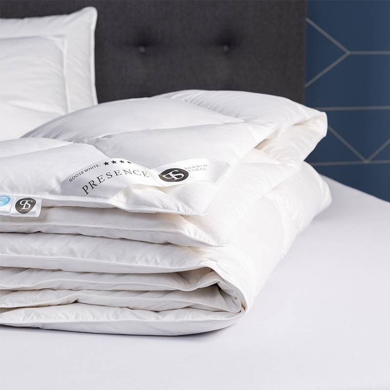 Dekbed Dons 80% Ganzenveren All Season - Enkel & All Season - 140x200 Cm (Eenpersoons) - Presence 580 Gram - Dekbed-Discounter.nl