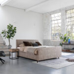 Goossens Boxspring Compleet Forma Frame, Vlak 140 x 200 cm(=2x 70 x 200 cm)+ hoofdb.+vtbord, 2x matras e.stevig pocketv., 1 x topper luxafoam