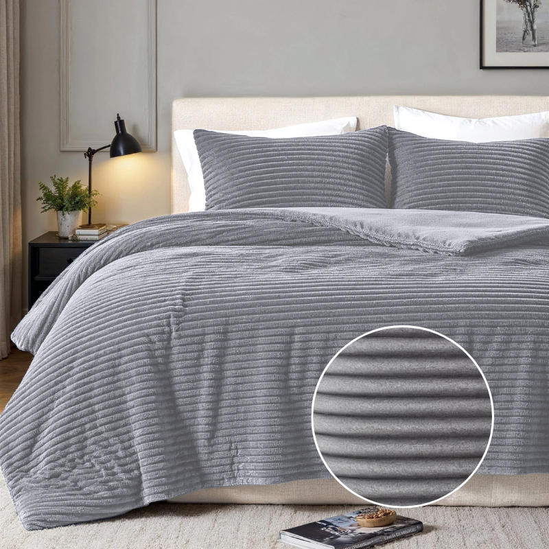 Dekbedovertrek Teddy Rib Tweepersoons (200x200 Cm) Licht Grijs Microvezel Teddy Strepen Fresh And Co - Overtrek - 200x200 Cm (Tweepersoons) - - Dekbed-Discounter.nl