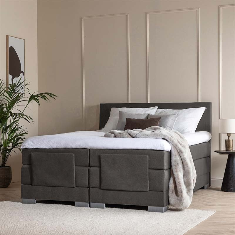 Elektrisch Verstelbare 2-Persoons Elektrische Boxspring Julia - Antraciet - Antraciet 140x220 Cm - Pocketvering - Inclusief Topper - Dekbed-Discounter.nl